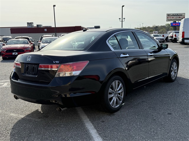 Vehicle image 5 of 23