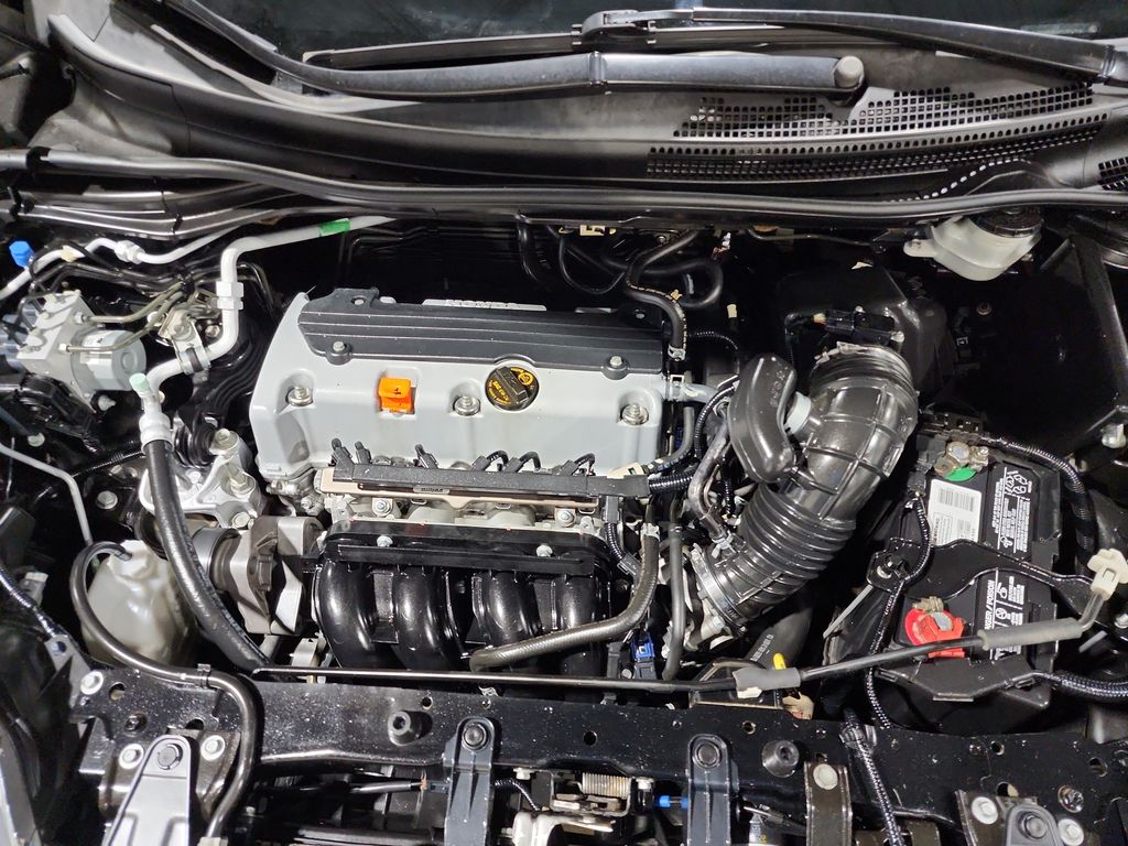 Vehicle image 41 of 52