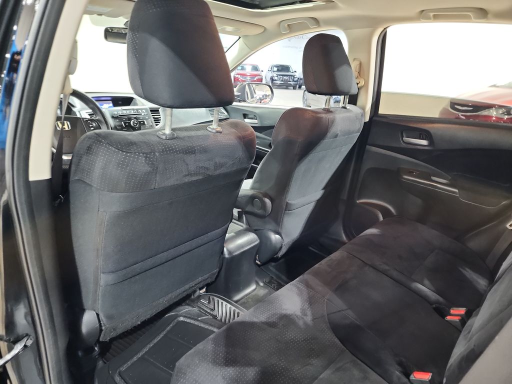 Vehicle image 27 of 52