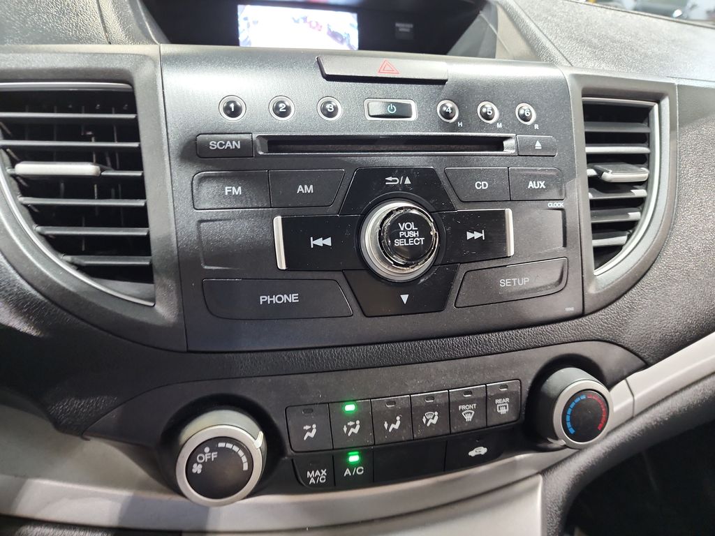 Vehicle image 33 of 52
