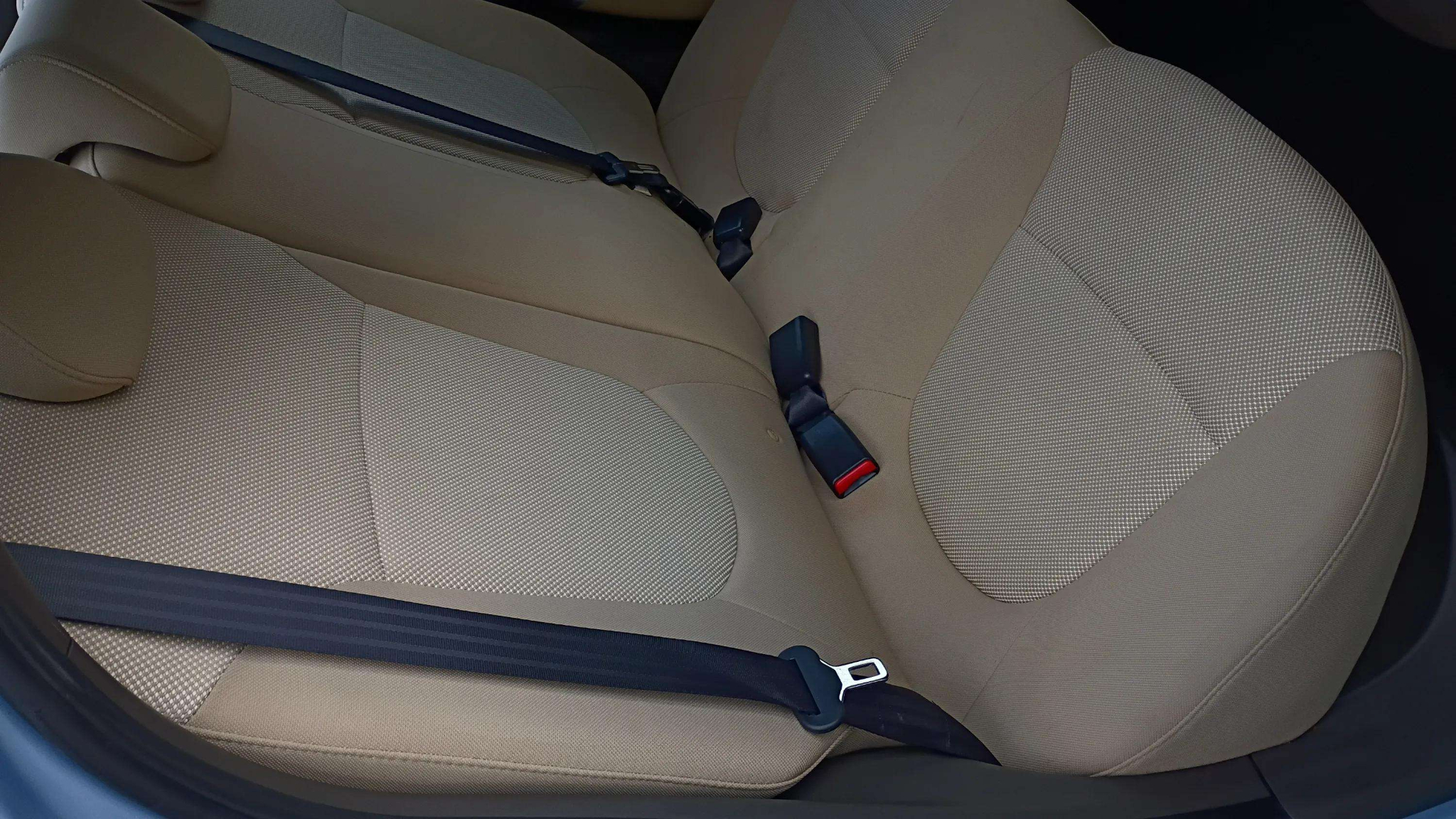 2012 Hyundai Accent GLS Image 45 of 49