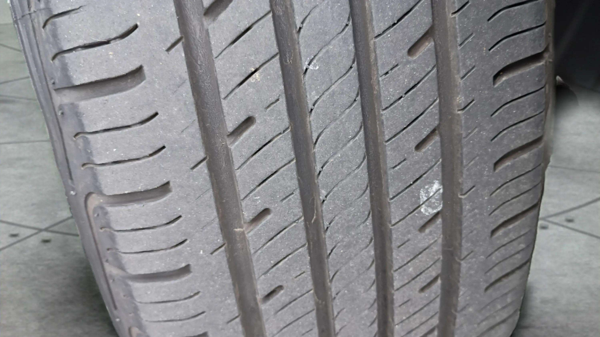 2012 Hyundai Accent GLS Image 14 of 49