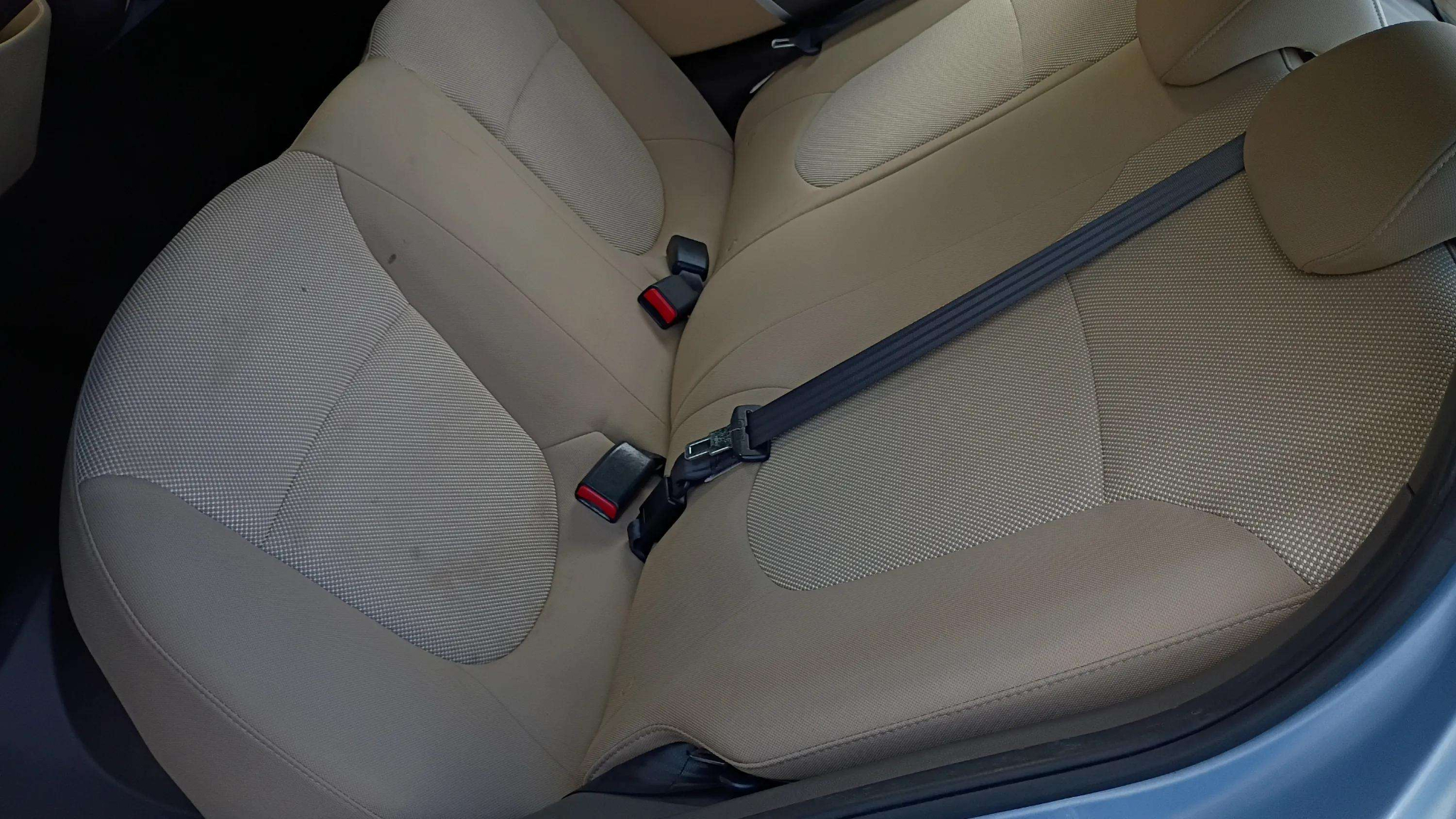 2012 Hyundai Accent GLS Image 19 of 49