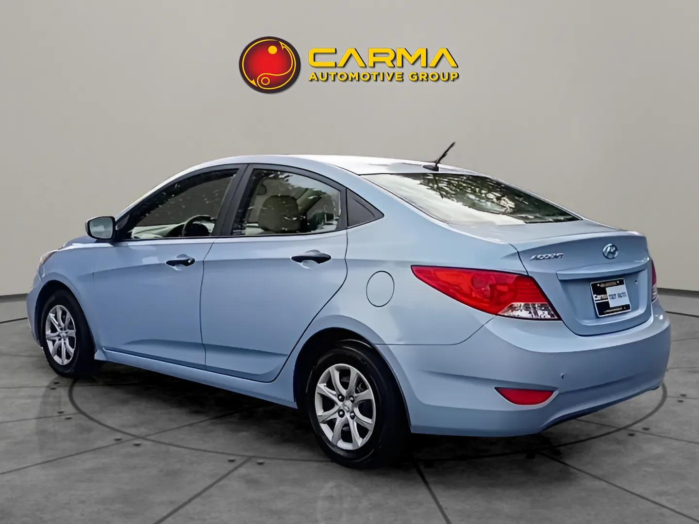 2012 Hyundai Accent GLS Image 7 of 49