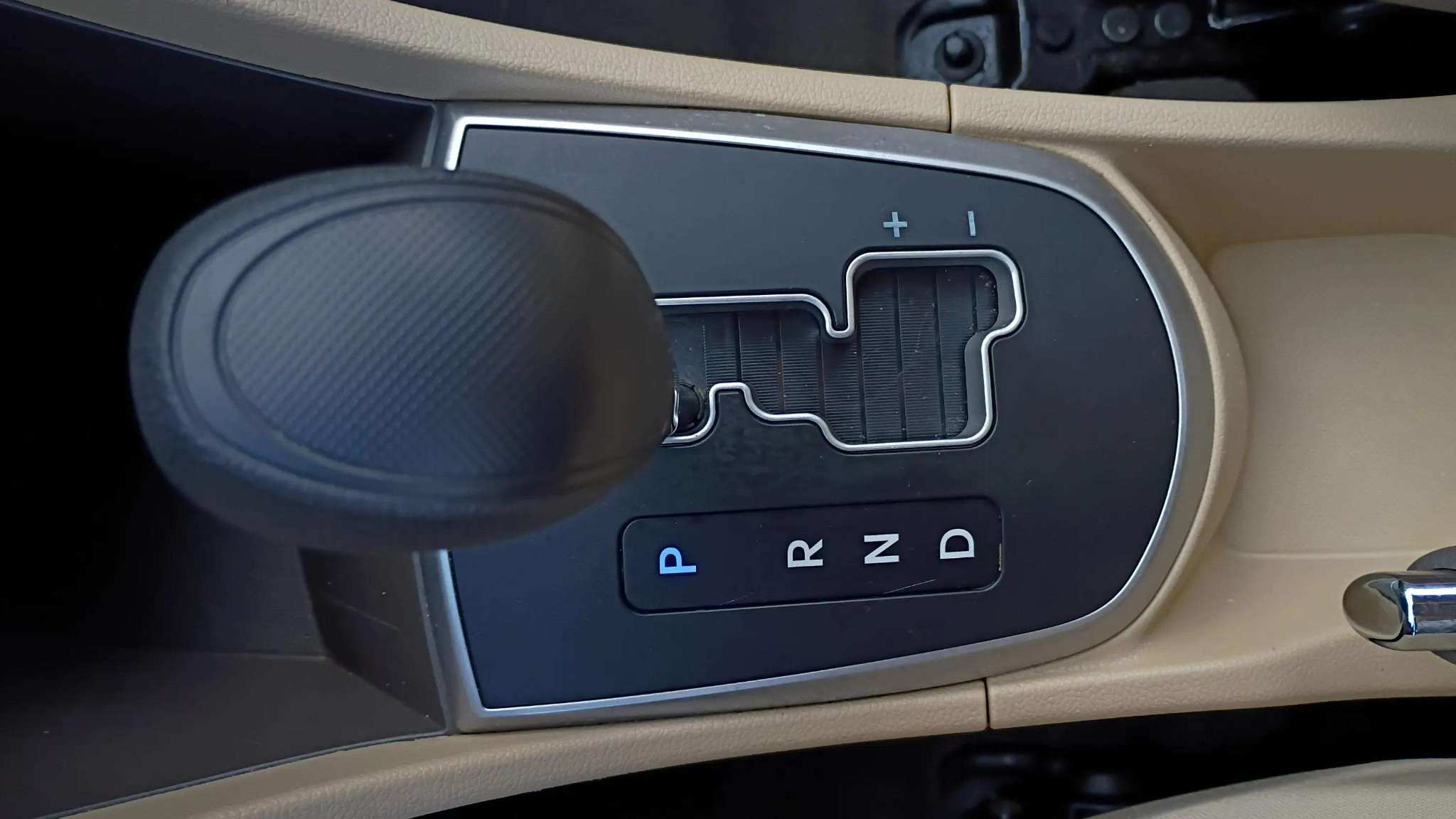 2012 Hyundai Accent GLS Image 40 of 49