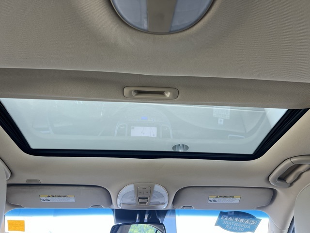 Vehicle image 7 of 31