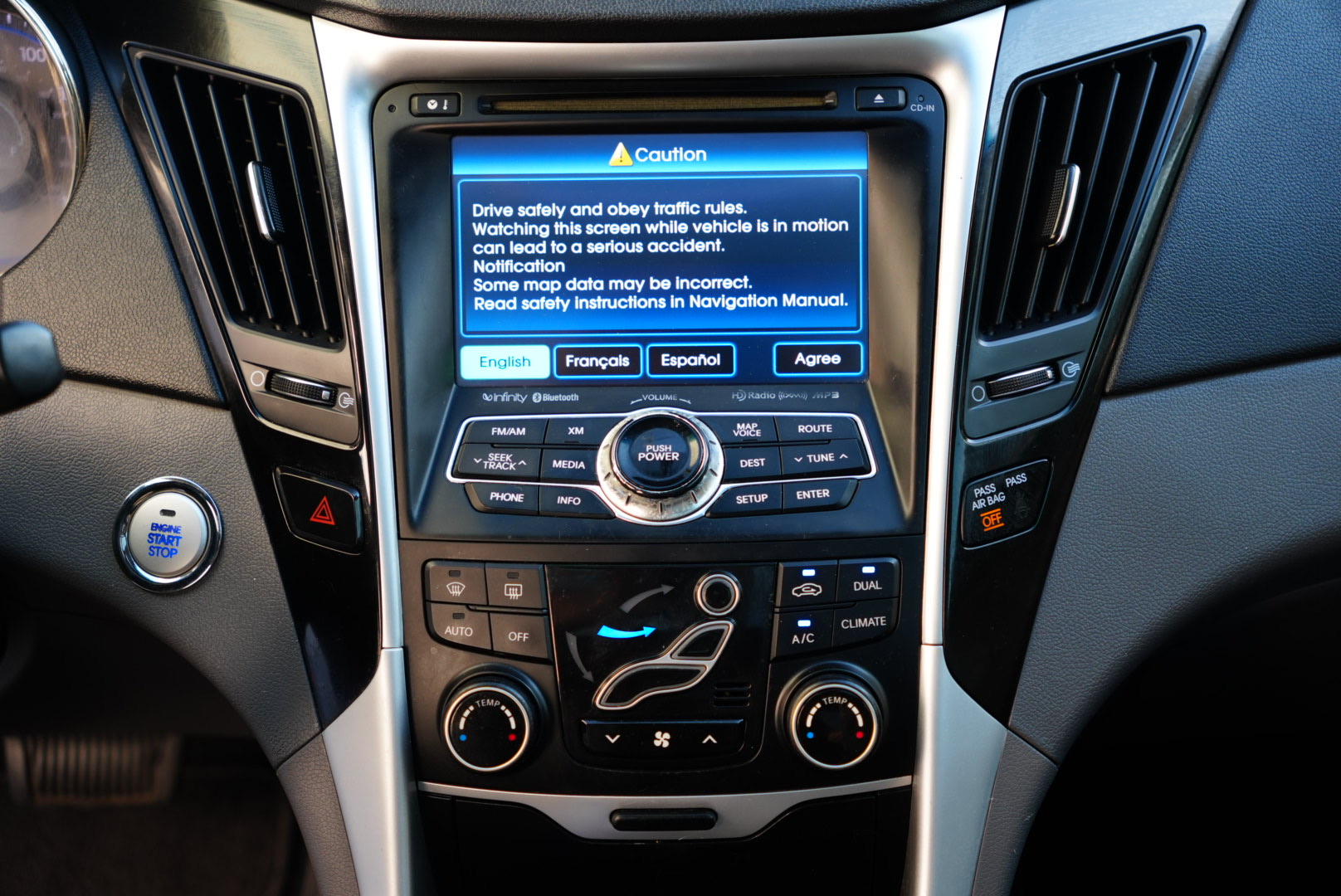 2012 Hyundai Sonata 2.4L Limited PZEV Image 12 of 16
