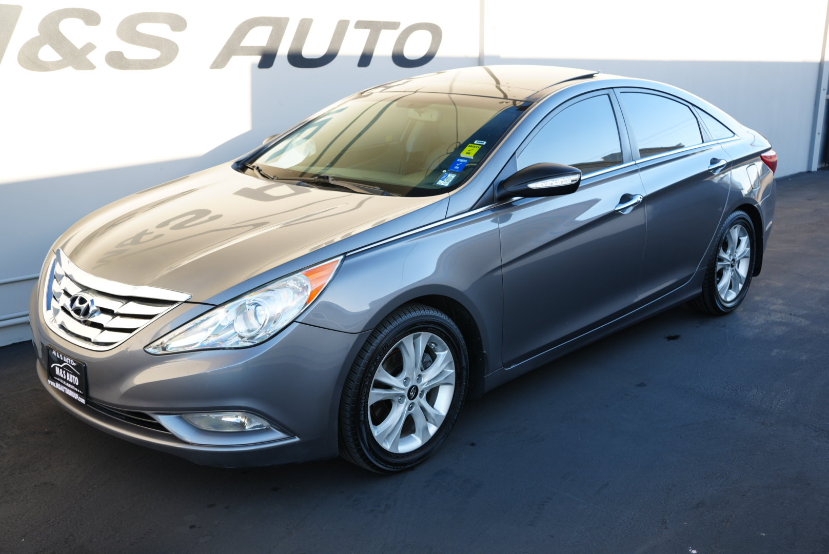 2012 Hyundai Sonata 2.4L Limited PZEV Image 1 of 16