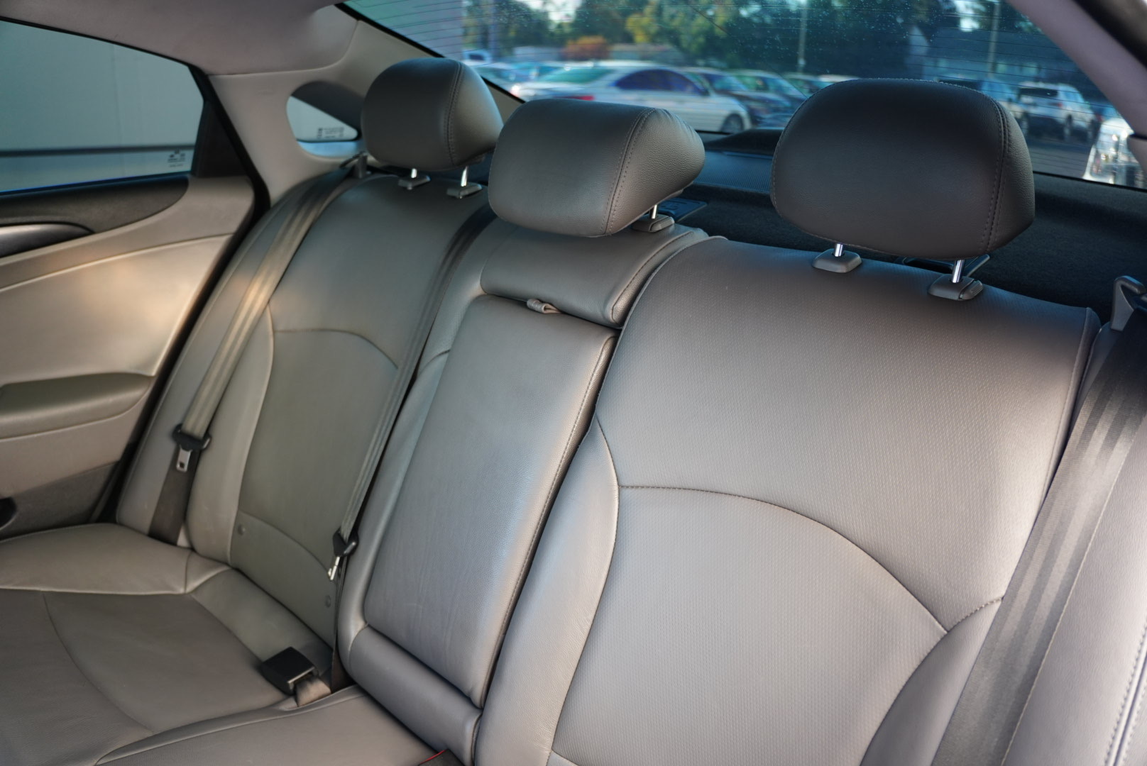 2012 Hyundai Sonata 2.4L Limited PZEV Image 7 of 16