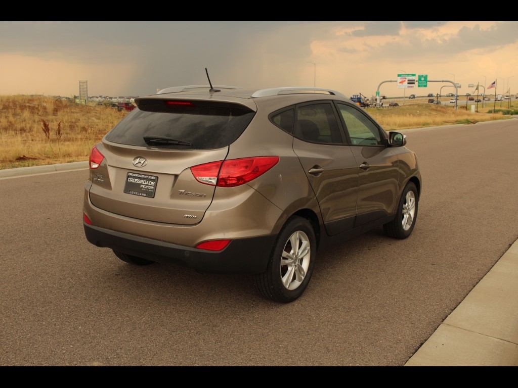 Vehicle image 5 of 28