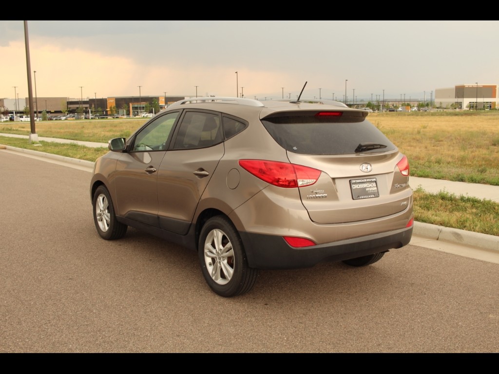 Vehicle image 7 of 28