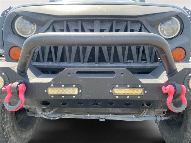 Vehicle image 17 of 35