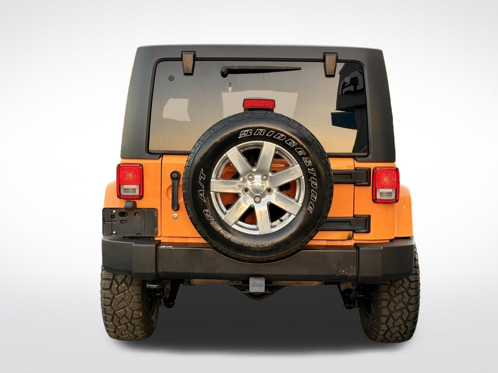 2012 Jeep Wrangler Unlimited Sahara Image 10 of 33