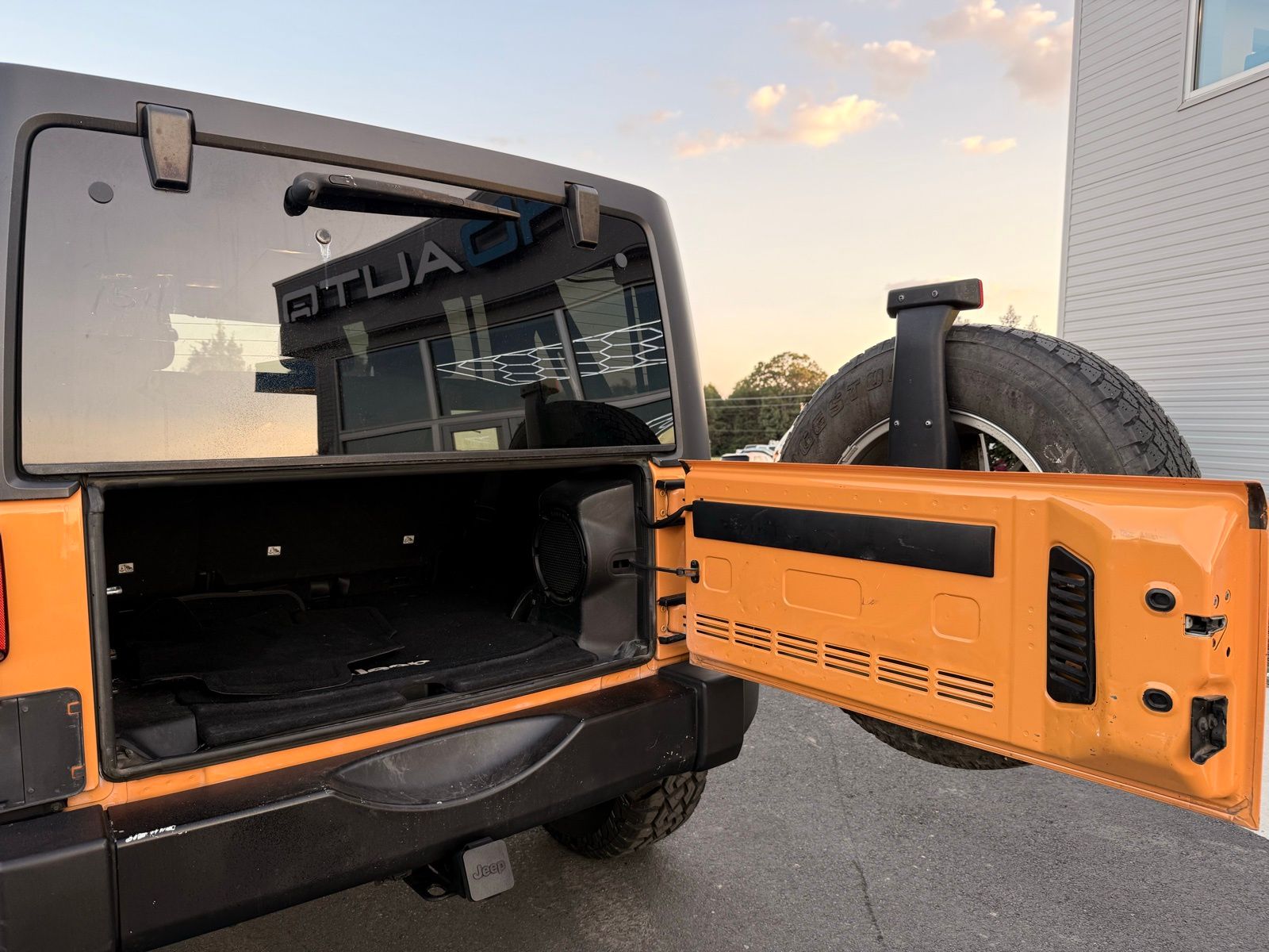 2012 Jeep Wrangler Unlimited Sahara Image 33 of 33