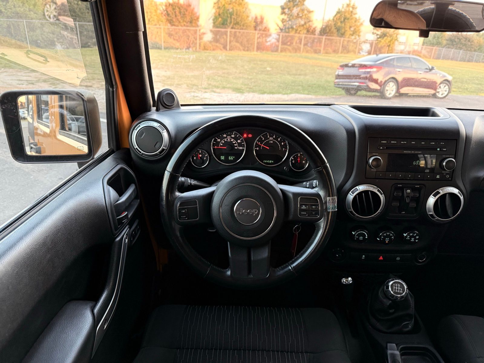 2012 Jeep Wrangler Unlimited Sahara Image 20 of 33