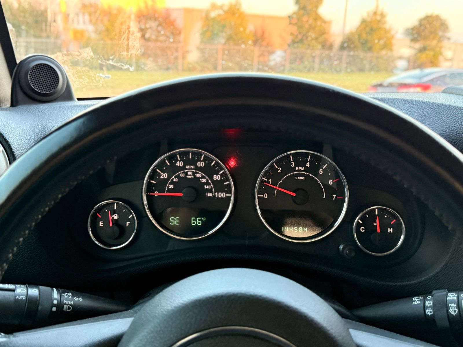 2012 Jeep Wrangler Unlimited Sahara Image 26 of 33