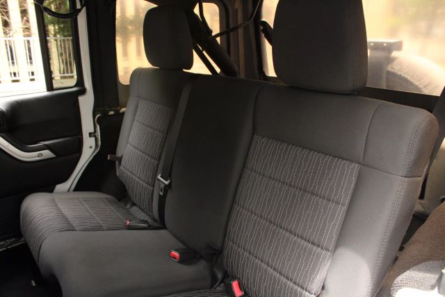 Vehicle image 20 of 41