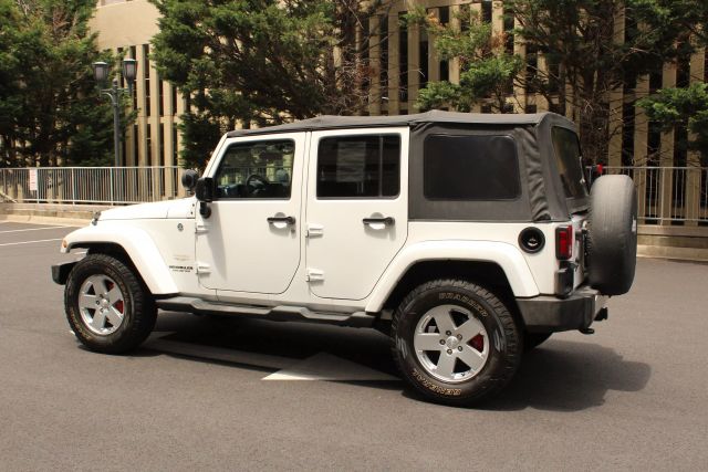 Vehicle image 6 of 41