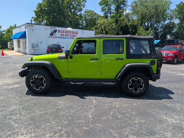 Vehicle image 9 of 22