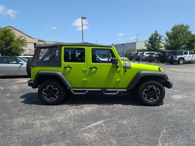 Vehicle image 5 of 22