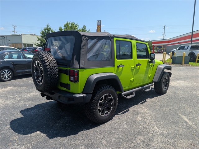 Vehicle image 6 of 22