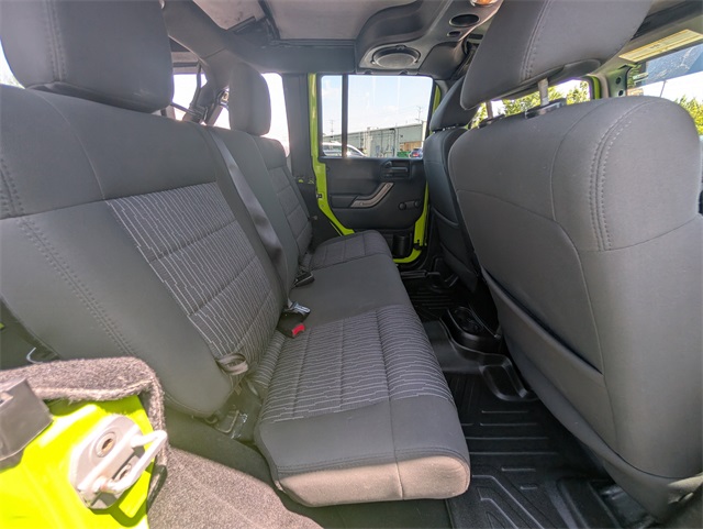 Vehicle image 12 of 22