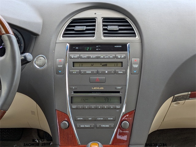 2012 Lexus ES 350 Image 17 of 29