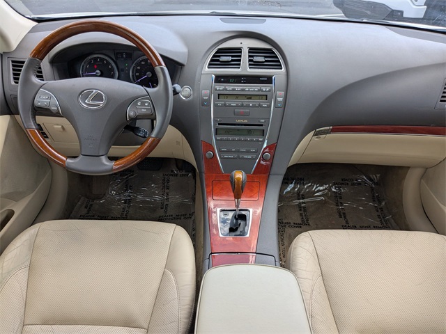 2012 Lexus ES 350 Image 14 of 29