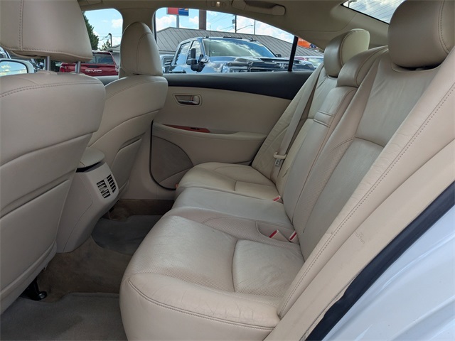 2012 Lexus ES 350 Image 11 of 29