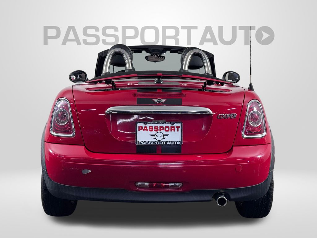 Vehicle image 5 of 23