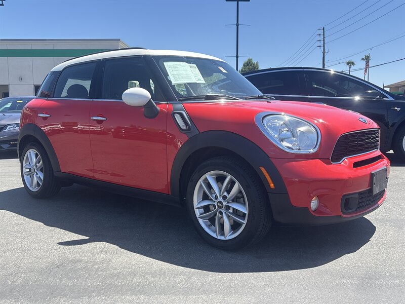 Vehicle image 4 of 26