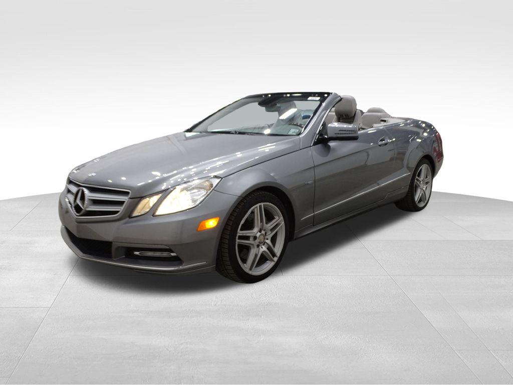 Vehicle image 2 of 42