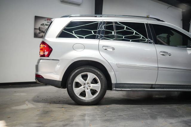 2012 Mercedes-Benz GL-Class 450 Image 13 of 83