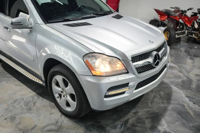 2012 Mercedes-Benz GL-Class 450 Image 12 of 83