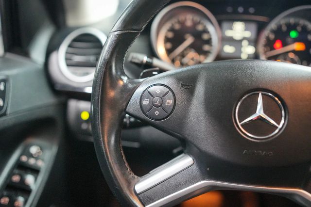 2012 Mercedes-Benz GL-Class 450 Image 68 of 83