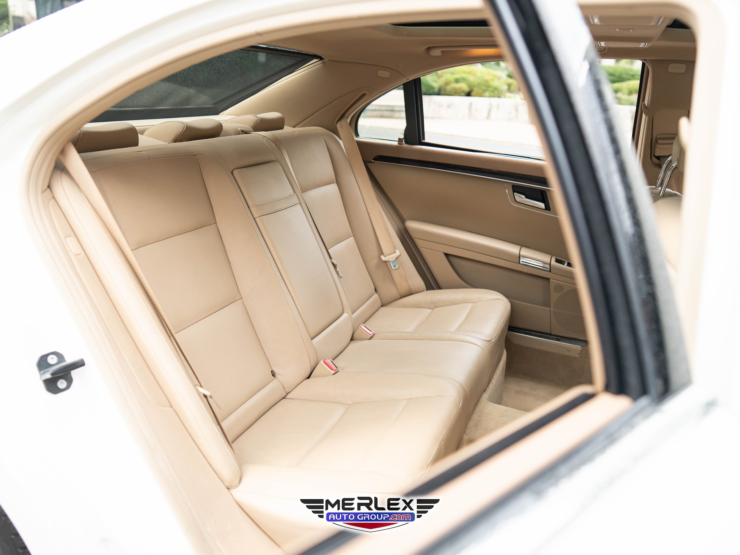 2012 Mercedes-Benz S-Class 550 Image 14 of 51