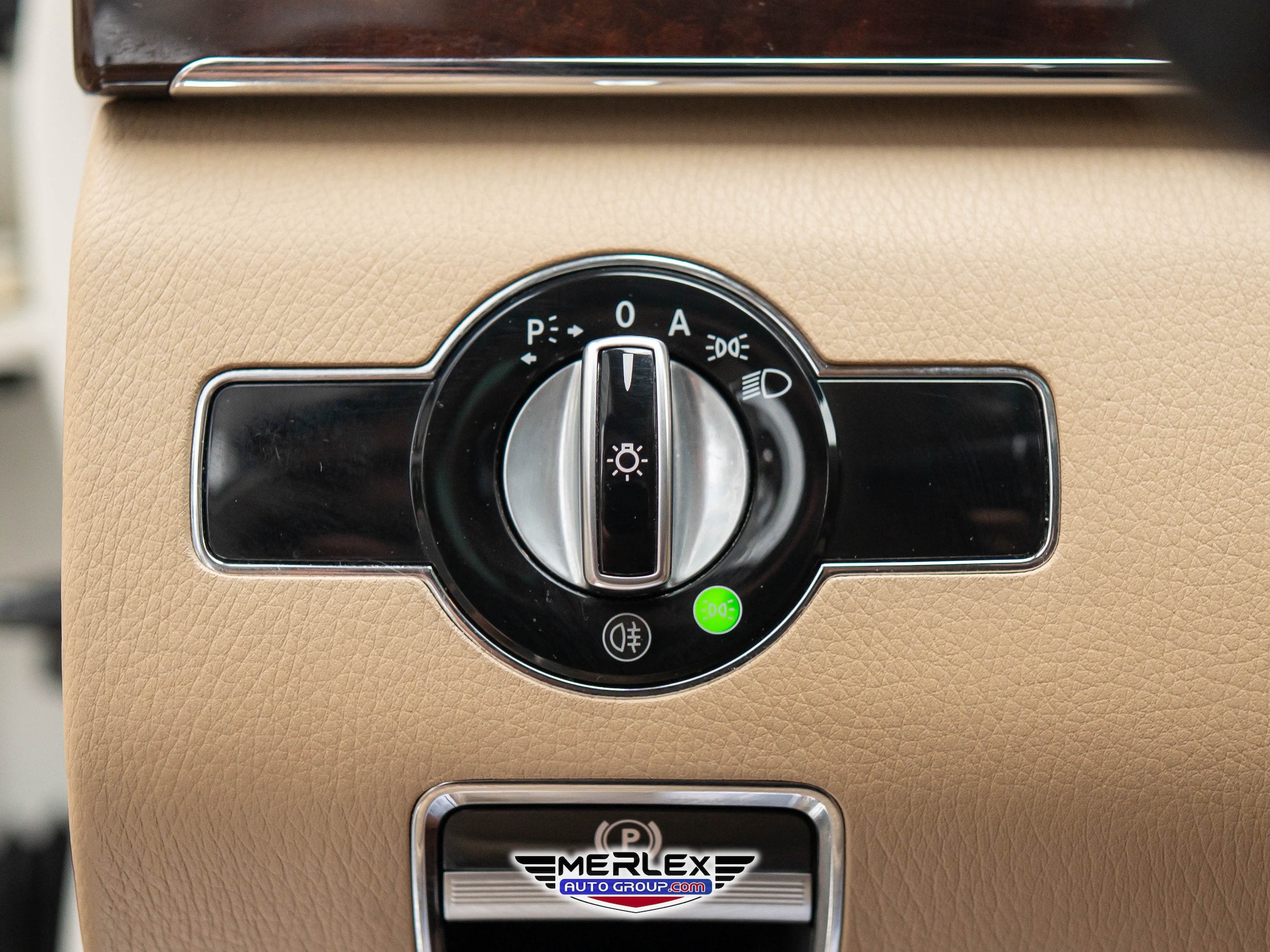 2012 Mercedes-Benz S-Class 550 Image 38 of 51