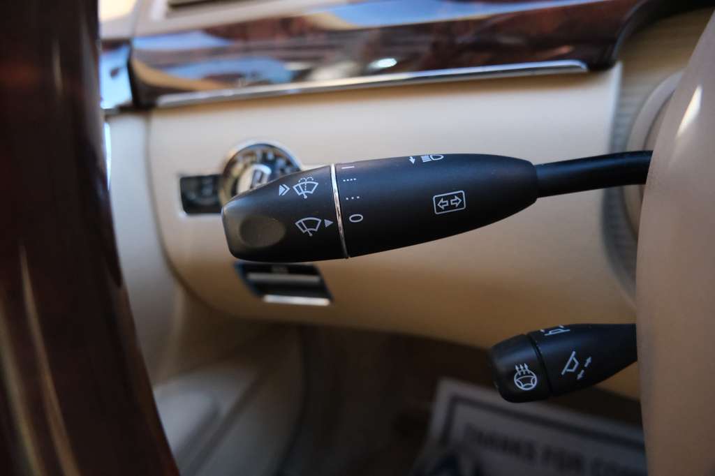 2012 Mercedes-Benz S-Class 550 Image 33 of 46