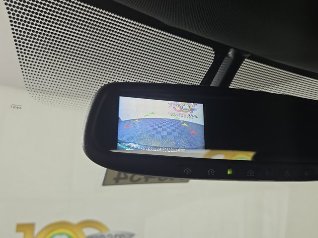 Vehicle image 26 of 29