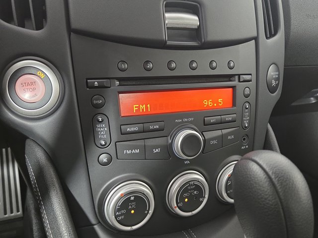 Vehicle image 18 of 29