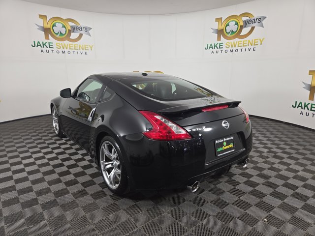 Vehicle image 9 of 29
