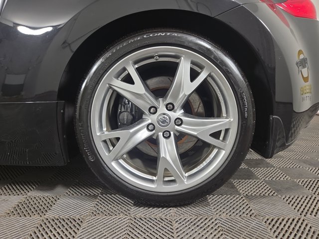 Vehicle image 11 of 29