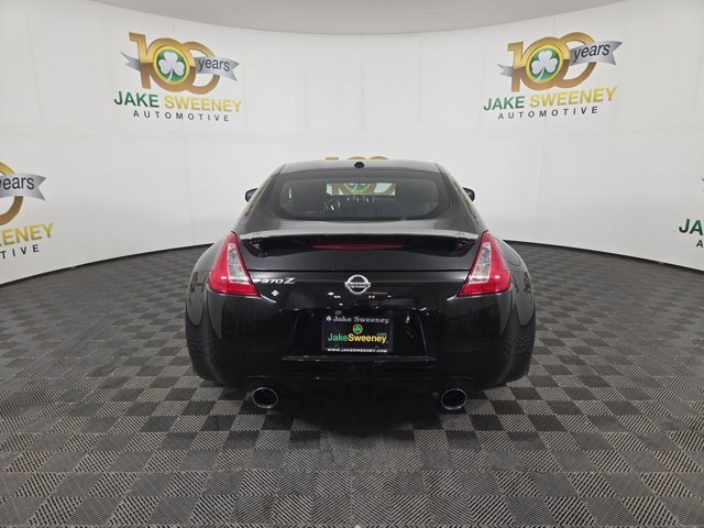 Vehicle image 7 of 29