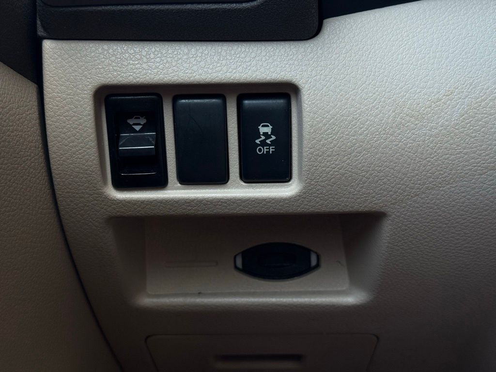 2012 Nissan Altima 2.5 S Image 19 of 30
