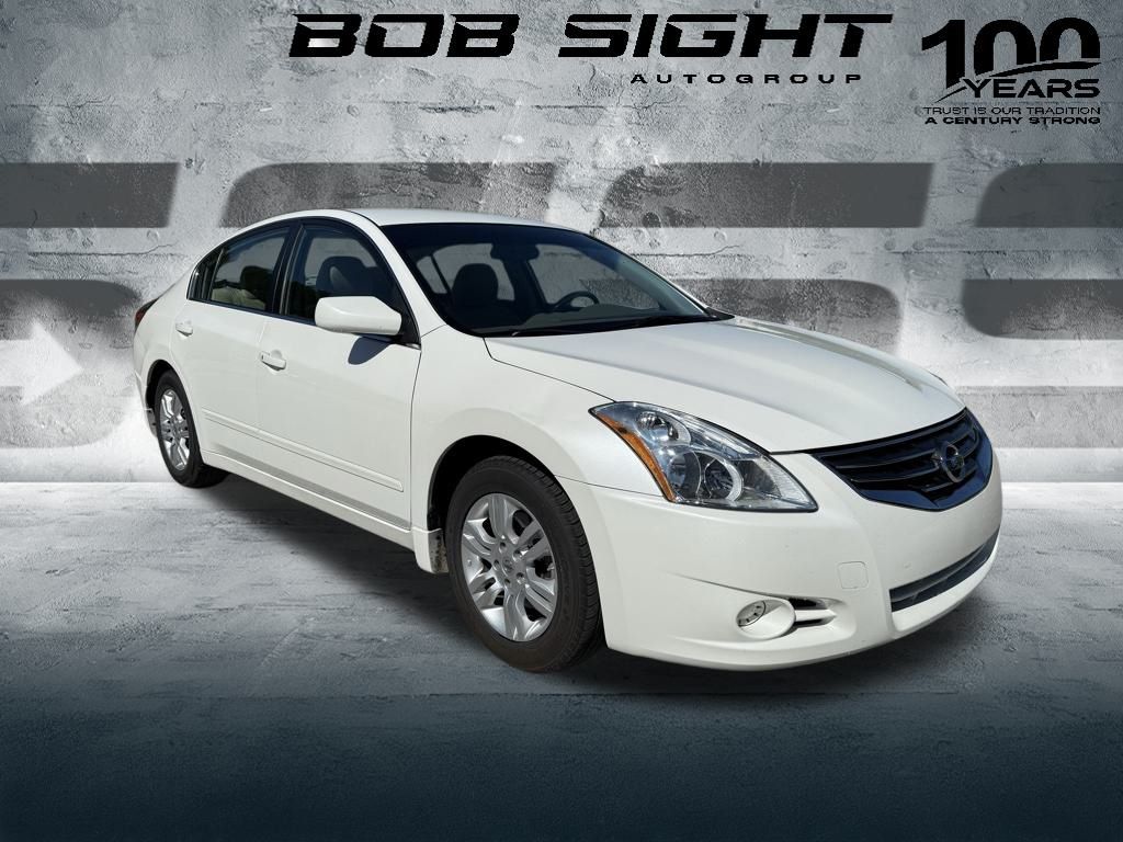 2012 Nissan Altima 2.5 S Image 4 of 30