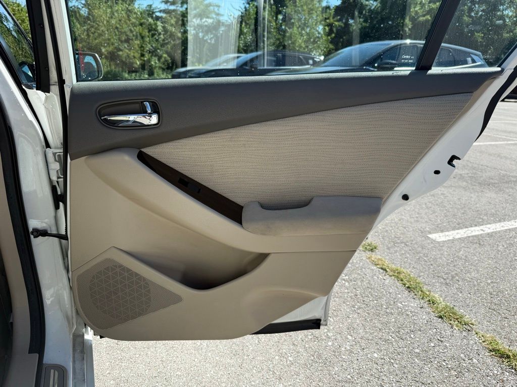 2012 Nissan Altima 2.5 S Image 30 of 30