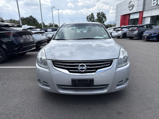 2012 Nissan Altima 2.5 S Image 2 of 5