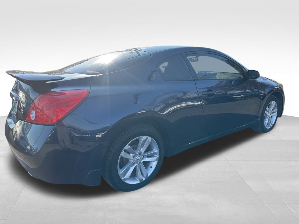 2012 Nissan Altima 2.5 S Image 5 of 19