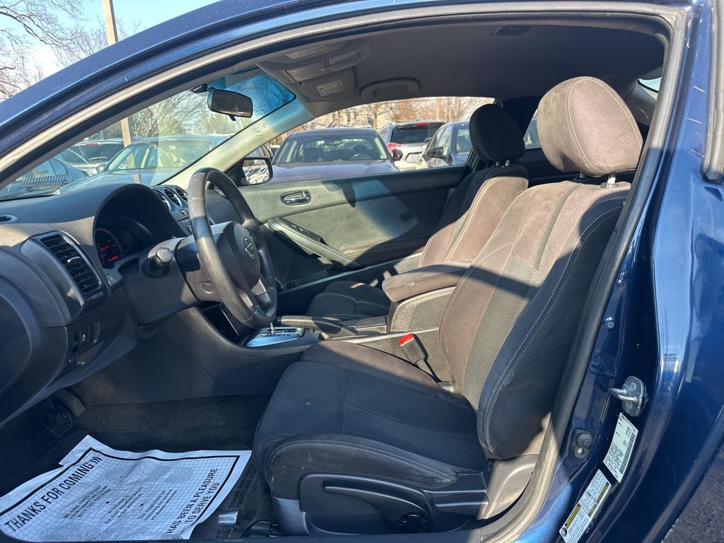 2012 Nissan Altima 2.5 S Image 11 of 19