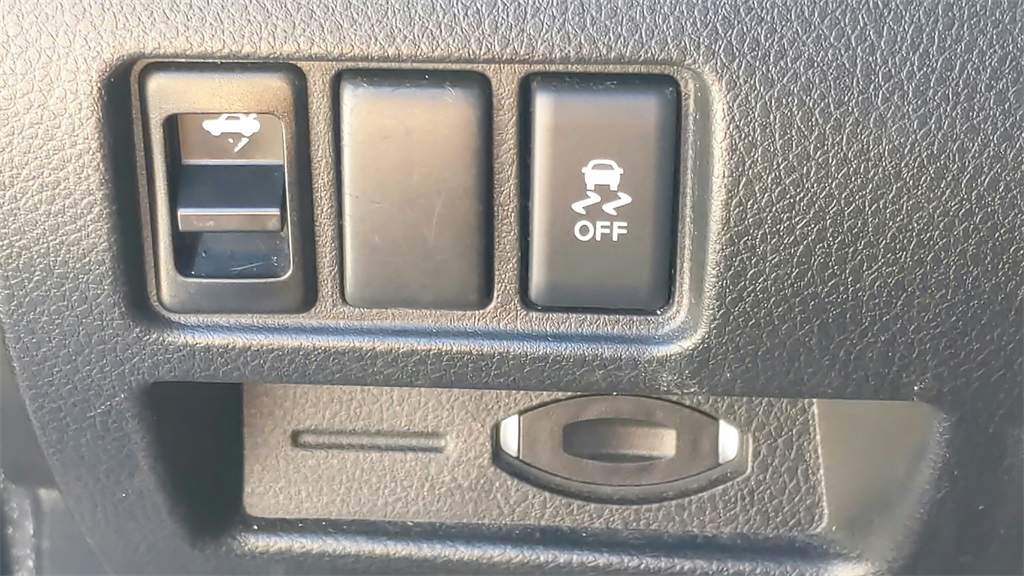 2012 Nissan Altima 2.5 SL Image 25 of 30